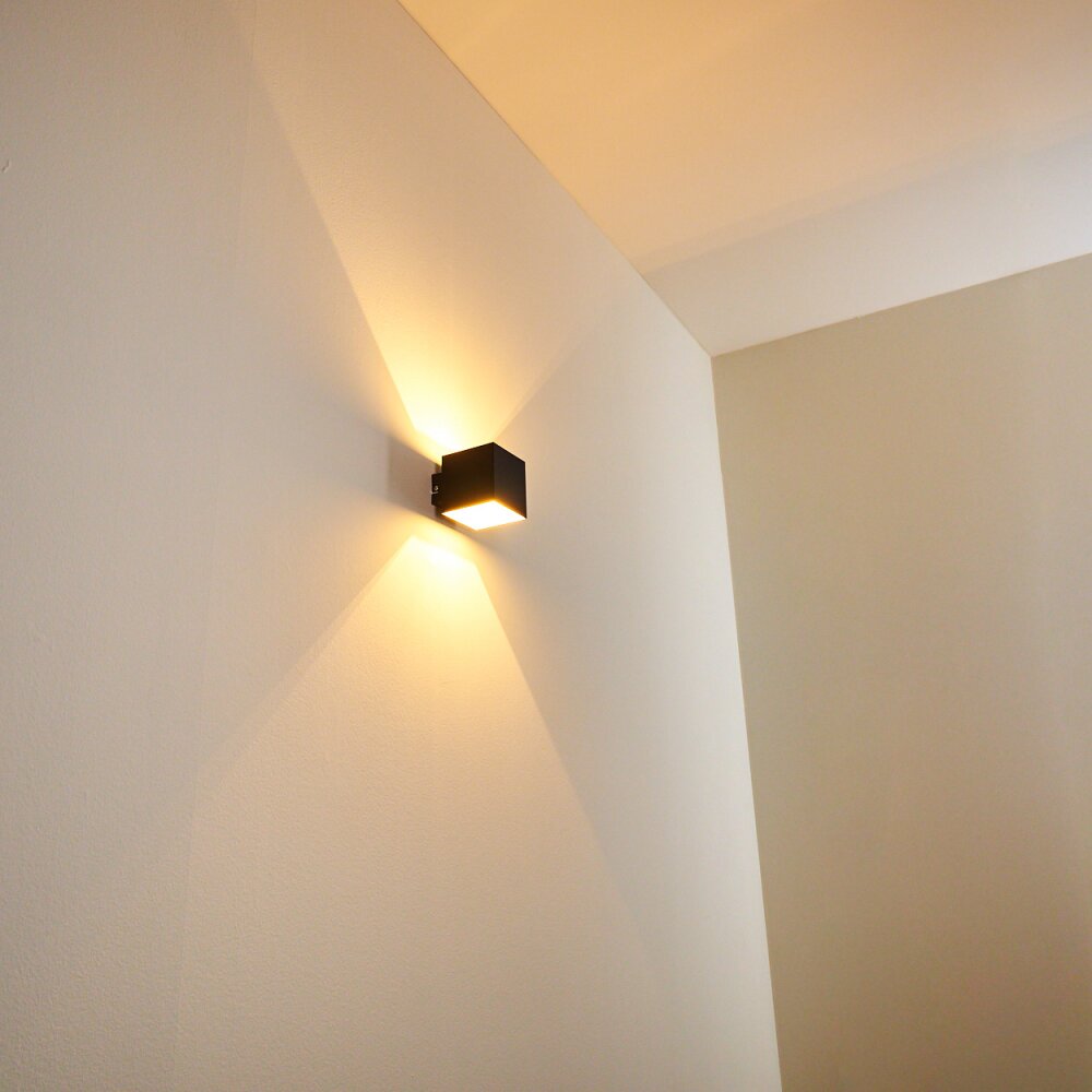 Varco Wall Light black, 1-light source