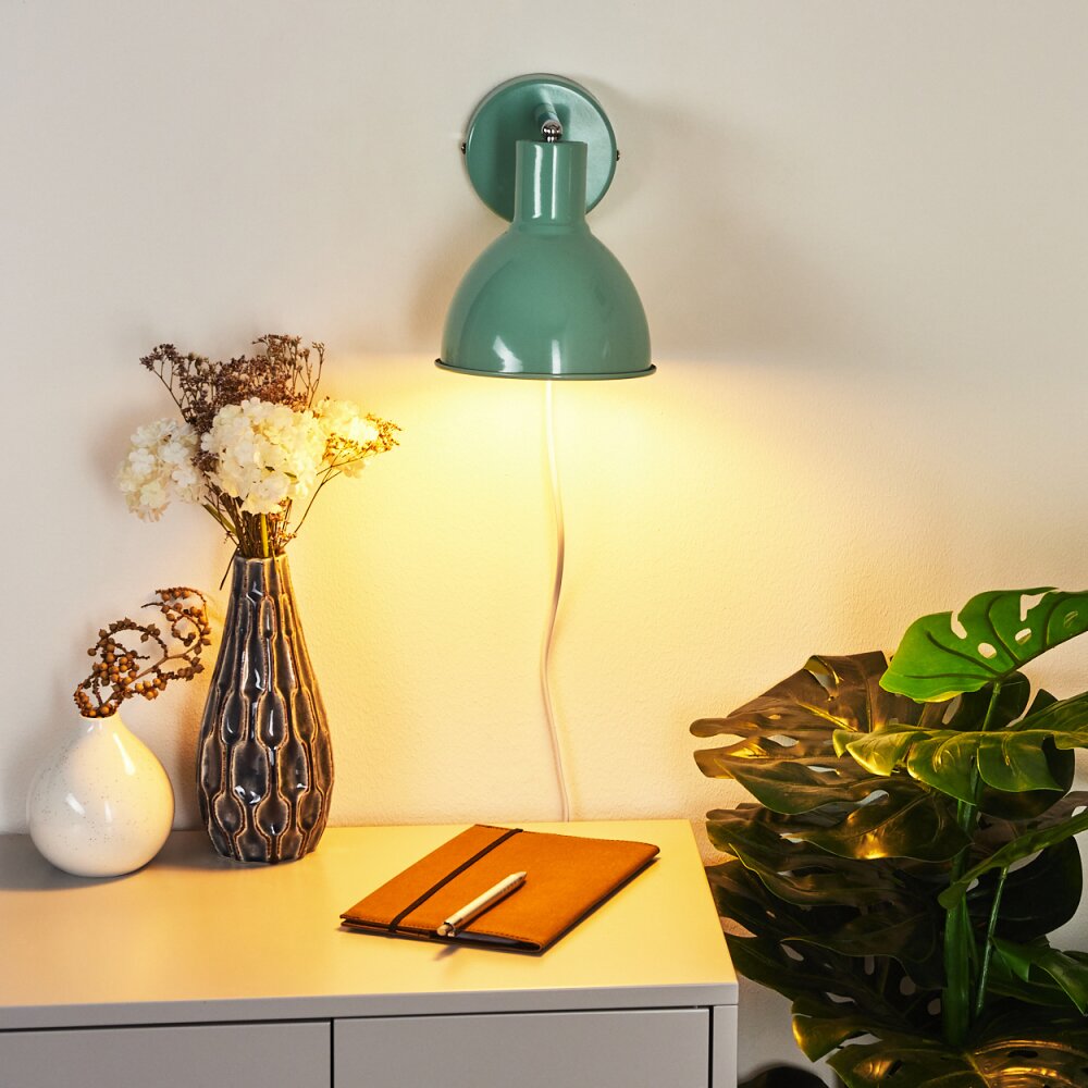 Caney Wall Light chrome, green, 1-light source